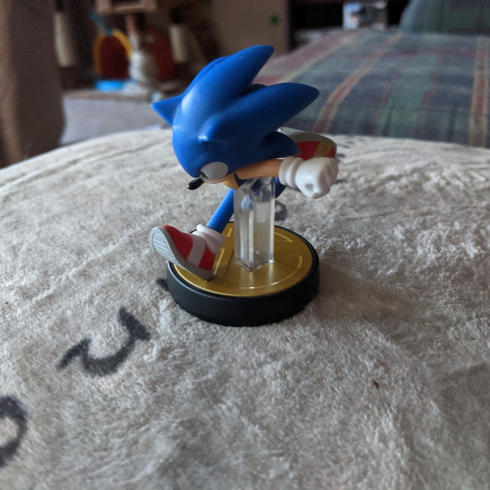 Sonic the Hedgehog amiibo
